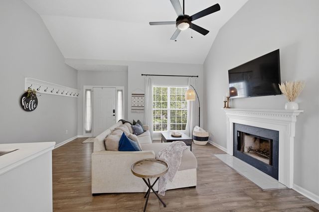 634 Belinda Pkwy, Mount Juliet, TN 37122