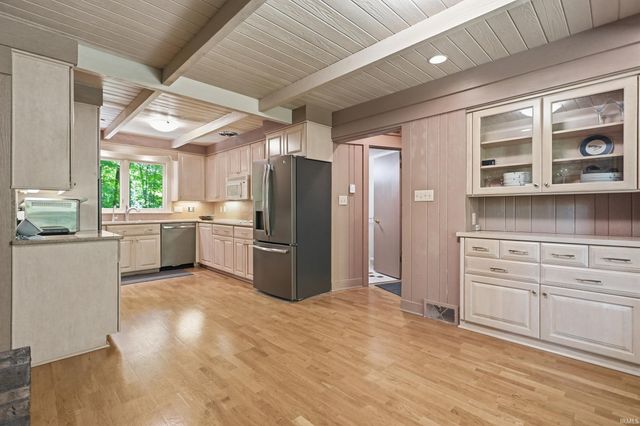 5000 N Washington Road, Fort Wayne, IN 46804