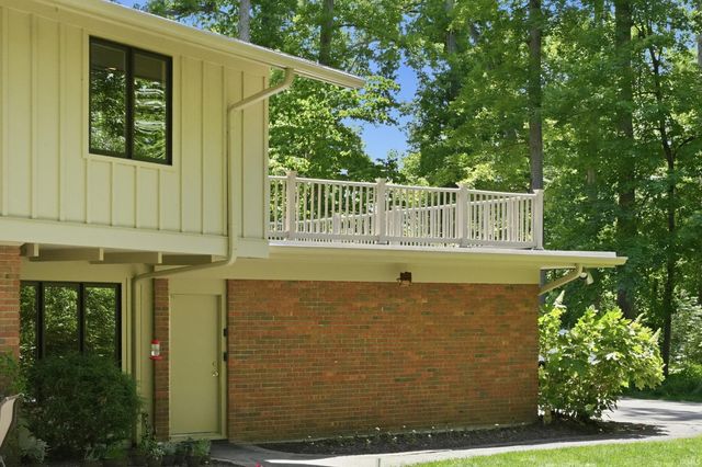 5000 N Washington Road, Fort Wayne, IN 46804