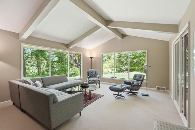 5000 N Washington Road, Fort Wayne, IN 46804