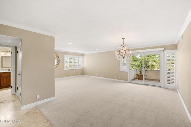 4950 Louise Avenue 301, Encino, CA 91316