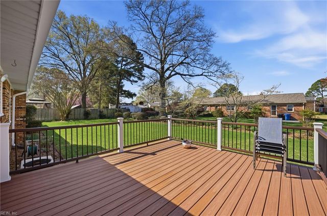 205 Convention DR, Virginia Beach, VA 23462