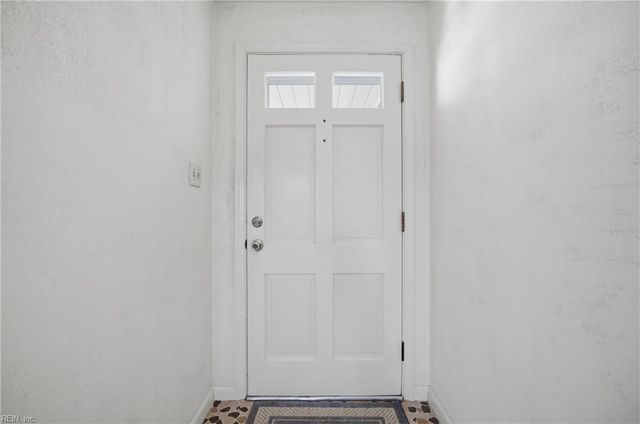 205 Convention DR, Virginia Beach, VA 23462