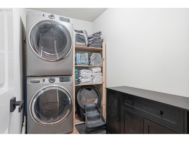7663 Ne PREFONTAINE St, Hillsboro, OR 97124
