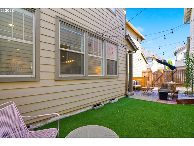 7663 Ne PREFONTAINE St, Hillsboro, OR 97124