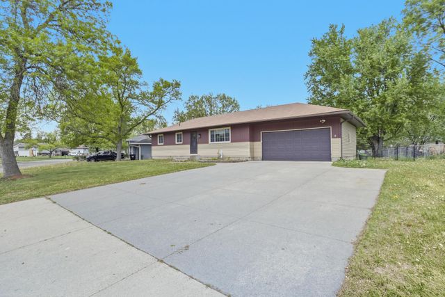 16838 Galena Avenue W, Rosemount, MN 55068