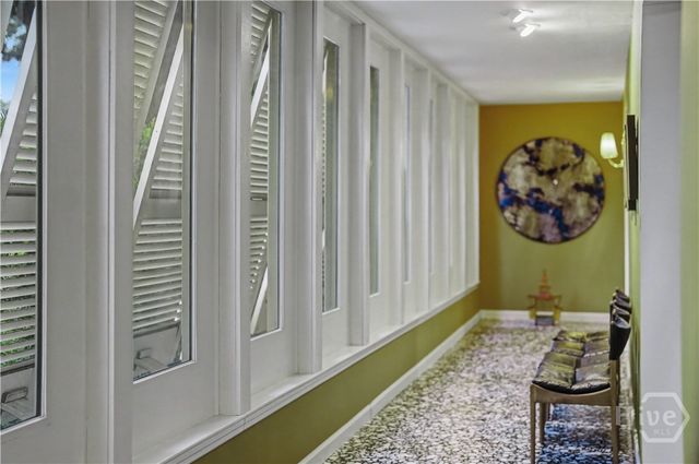 102 E 45th Street, Savannah, GA 31405