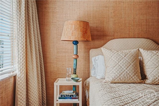 102 E 45th Street, Savannah, GA 31405