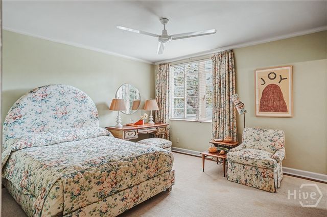 102 E 45th Street, Savannah, GA 31405