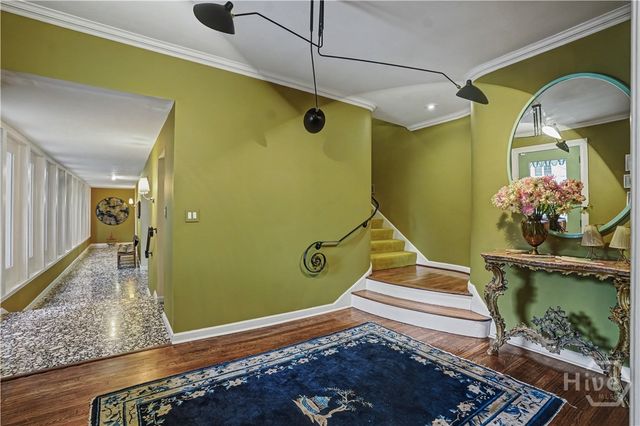 102 E 45th Street, Savannah, GA 31405