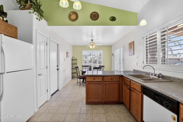 14056 W FIELDINGS Ferry, Surprise, AZ 85374