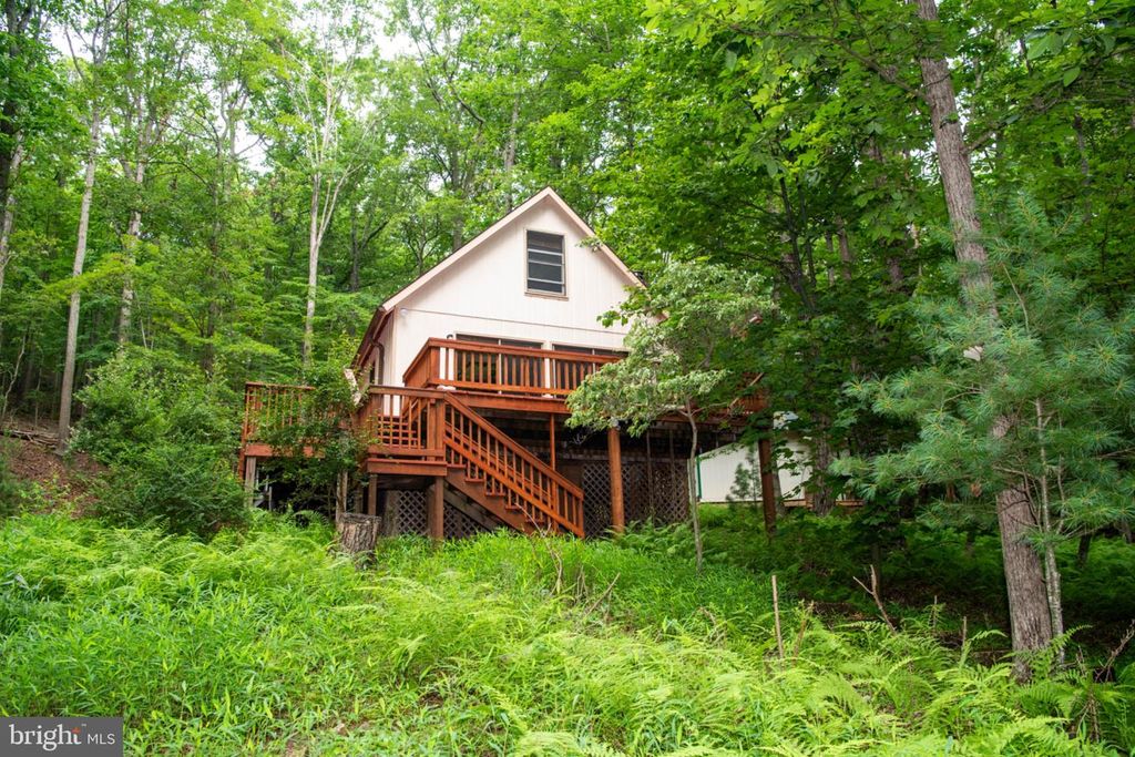 452 WILD TURKEY RDG, Lost City, WV 26810