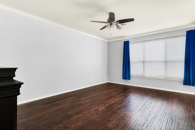 2556 Chambers Drive, Lewisville, TX 75067