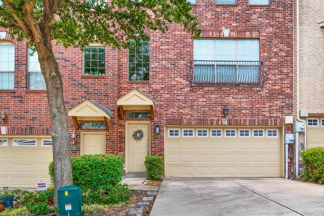 2556 Chambers Drive, Lewisville, TX 75067