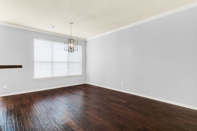 2556 Chambers Drive, Lewisville, TX 75067