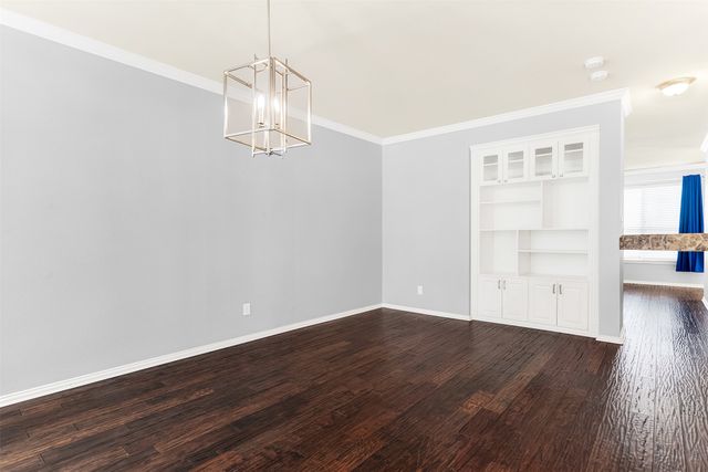 2556 Chambers Drive, Lewisville, TX 75067