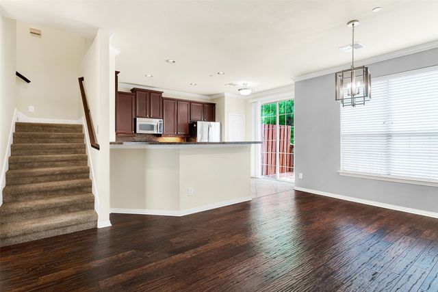 2556 Chambers Drive, Lewisville, TX 75067