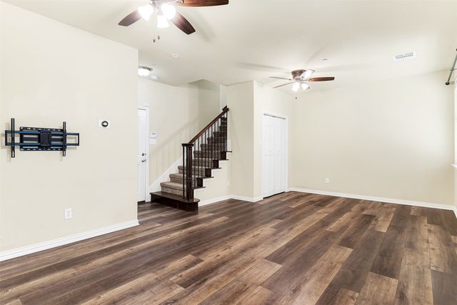 2556 Chambers Drive, Lewisville, TX 75067