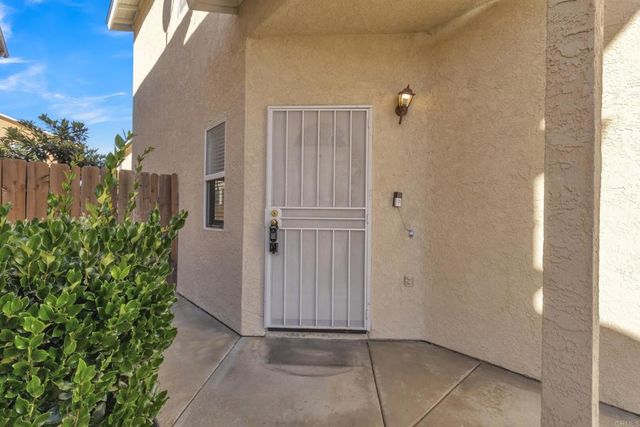 1552 Elizabeth Ln, El Cajon, CA 92019