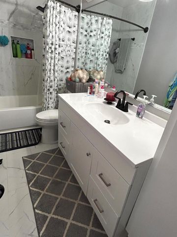 4802 Roxbury Court, Boynton Beach, FL 33436