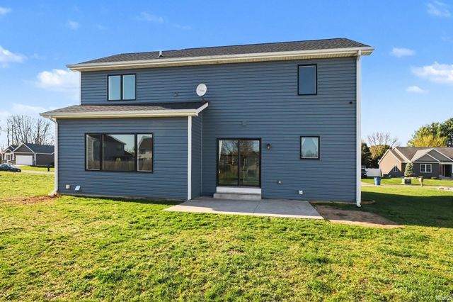 107 Pepper Ridge Drive, North Liberty, IN 46554