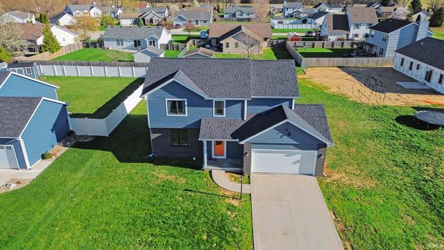 107 Pepper Ridge Drive, North Liberty, IN 46554