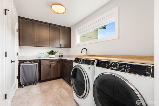 2708 220th Place SW, Brier, WA 98036