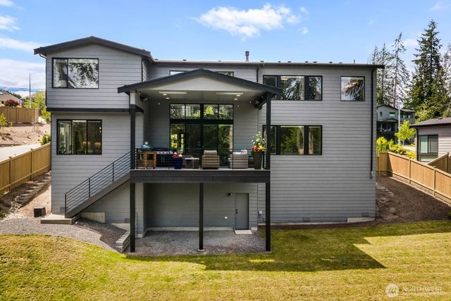 2708 220th Place SW, Brier, WA 98036