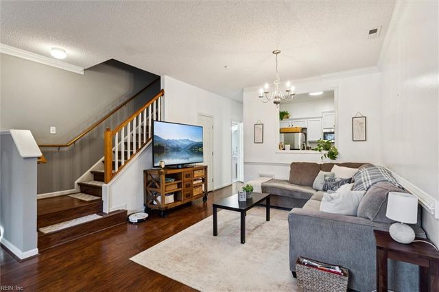 1709 Duntrune GLN, Williamsburg, VA 23188