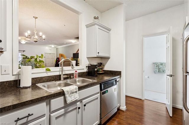 1709 Duntrune GLN, Williamsburg, VA 23188