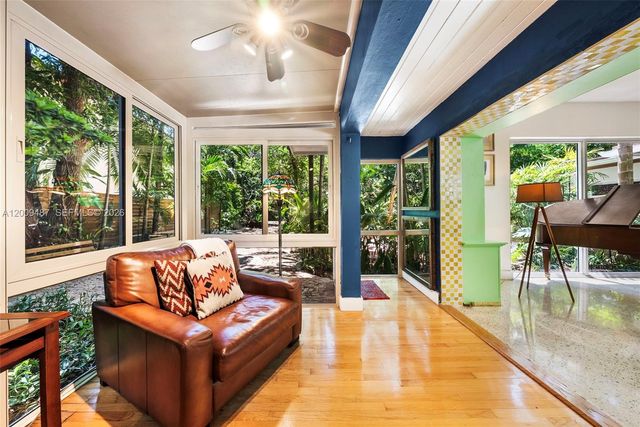 311 NE 86th St, El Portal, FL 33138