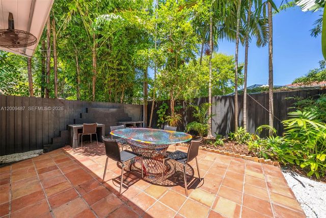 311 NE 86th St, El Portal, FL 33138