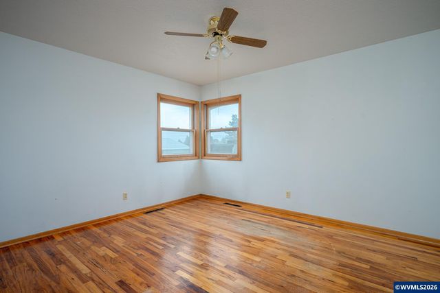 34970 Sykes Rd, St Helens, OR 97051