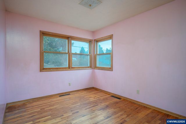 34970 Sykes Rd, St Helens, OR 97051