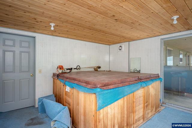 34970 Sykes Rd, St Helens, OR 97051