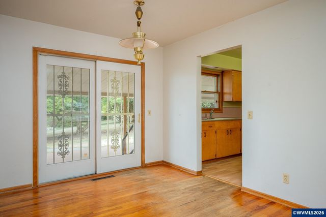 34970 Sykes Rd, St Helens, OR 97051