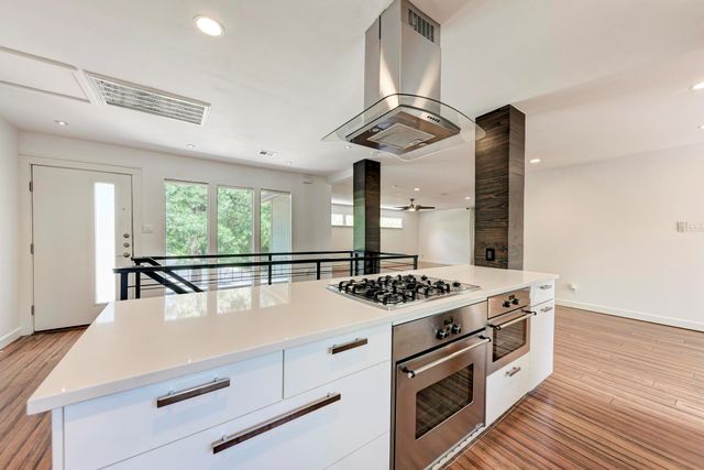 1700 Antler DR, Austin, TX 78741
