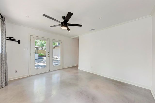 1700 Antler DR, Austin, TX 78741