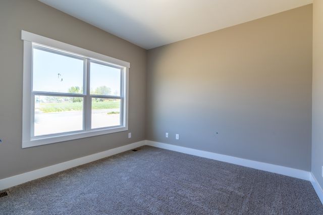 1137 Goose Dr, Springfield, TN 37172