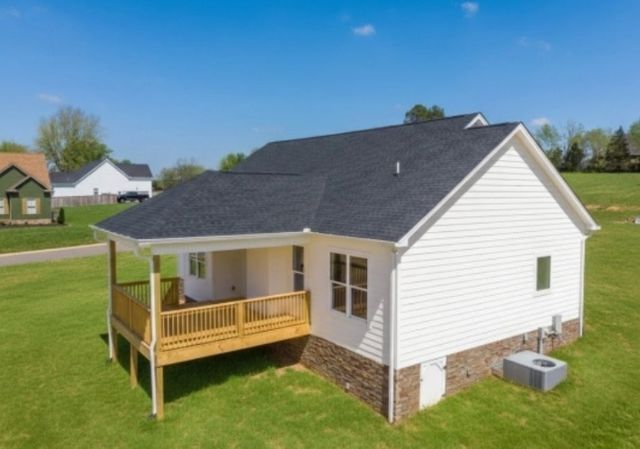 1137 Goose Dr, Springfield, TN 37172