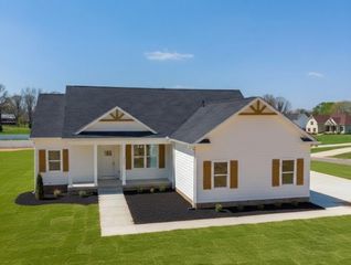 1137 Goose Dr, Springfield, TN 37172