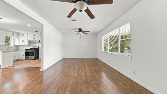 5412 Palmer Drive, Haltom City, TX 76117
