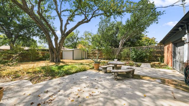 5412 Palmer Drive, Haltom City, TX 76117
