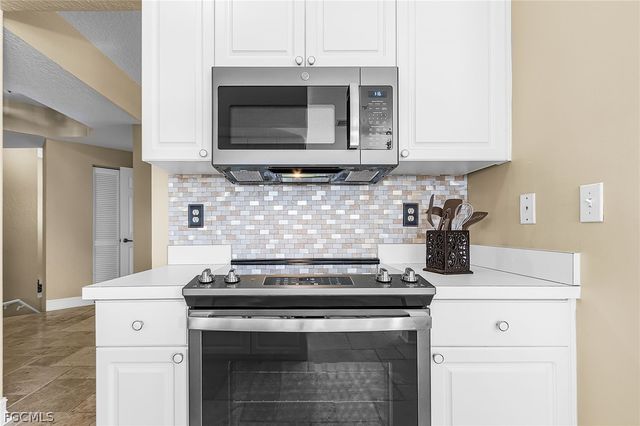 9060 Palmas Grandes BLVD 201, Bonita Springs, FL 34135