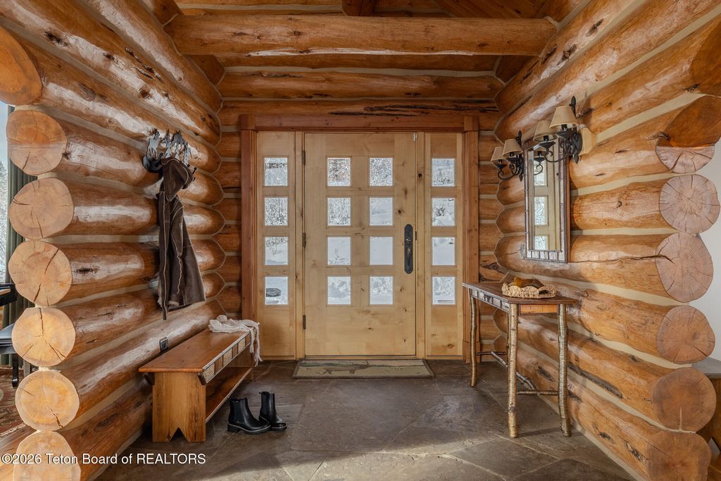 4020 W BRONCO Road, Wilson, WY 83014 photo 8