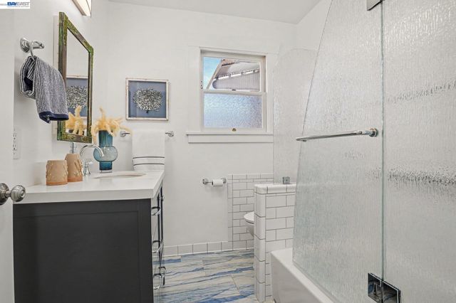 617 Pacific Ave, Alameda, CA 94501