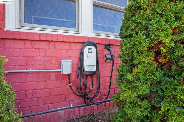 617 Pacific Ave, Alameda, CA 94501