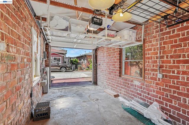 617 Pacific Ave, Alameda, CA 94501