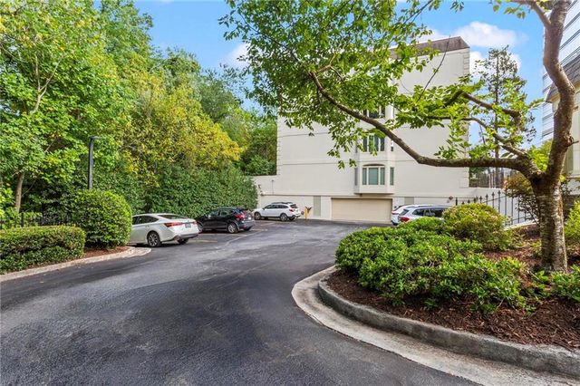 3638 Peachtree Road NE 306, Atlanta, GA 30319