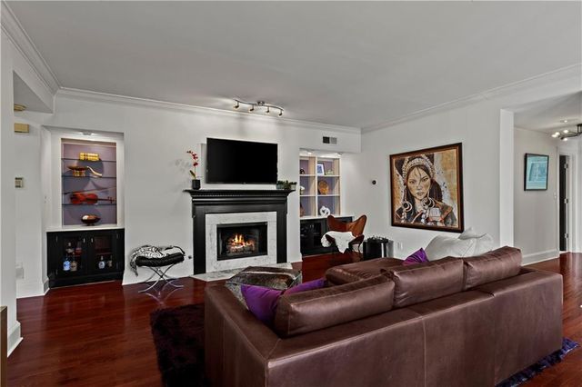 3638 Peachtree Road NE 306, Atlanta, GA 30319